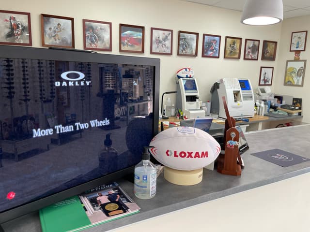 Bureau des locaux de'Ovalie Optique