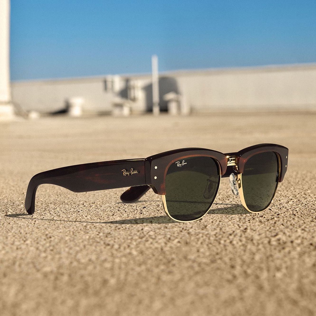 Ray-Ban